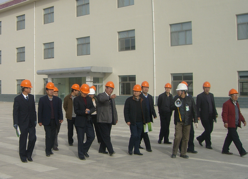 國家農(nóng)業(yè)部、財政部以及甘肅省農(nóng)業(yè)廳、財政廳等領(lǐng)導到公司考察調(diào)研