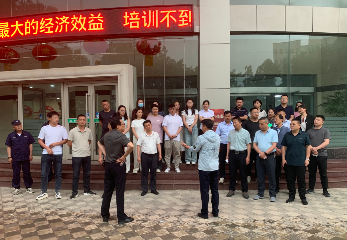 強化應(yīng)急演練 筑牢安全防線｜敦煌種業(yè)集團開展消防培訓及應(yīng)急逃生演練